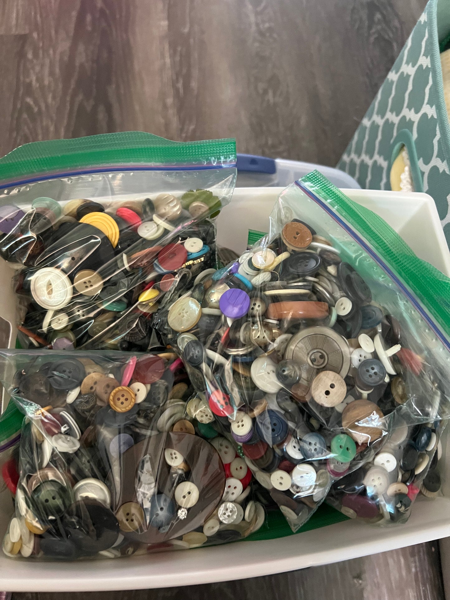 Vintage Buttons Grab Bag